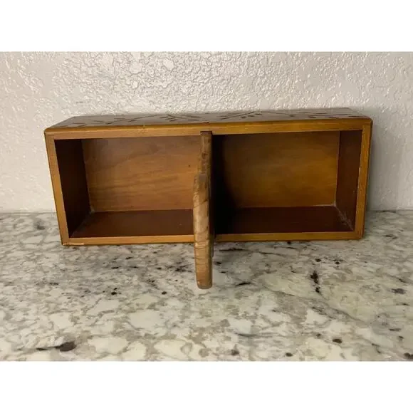 Carved Wooden Divided Tote Mail Storage Box Vtg - Picture 5 of 6
